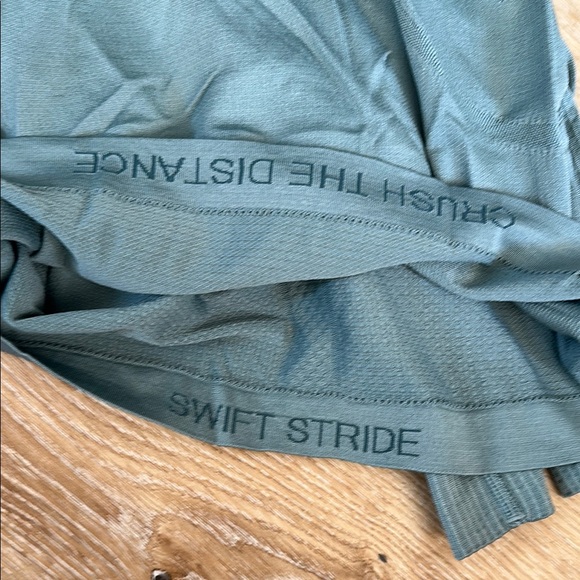 Lululemon Athletica Swiftly Tech Long Sleeve in Green - Picture 8 of 9